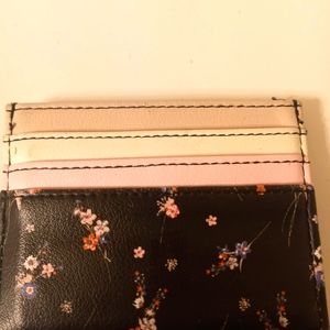 Woman leather wallet